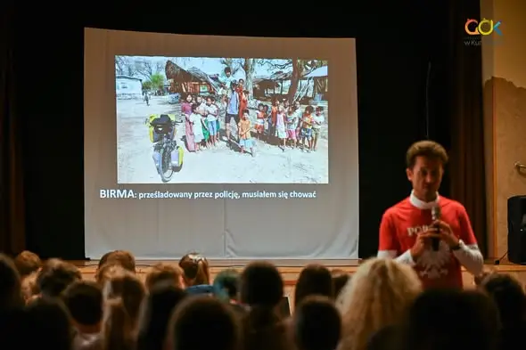 Daniel Kocuj w gminie Kurylówka: rowerowa wyprawa z Sydney do Szczecina